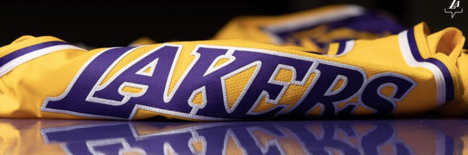 T0PNIZZLE's profile banner image