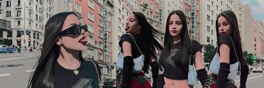 𝘧𝘭𝘰𝘳𝘦 banner