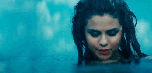 iStayForSelena_'s profile banner image