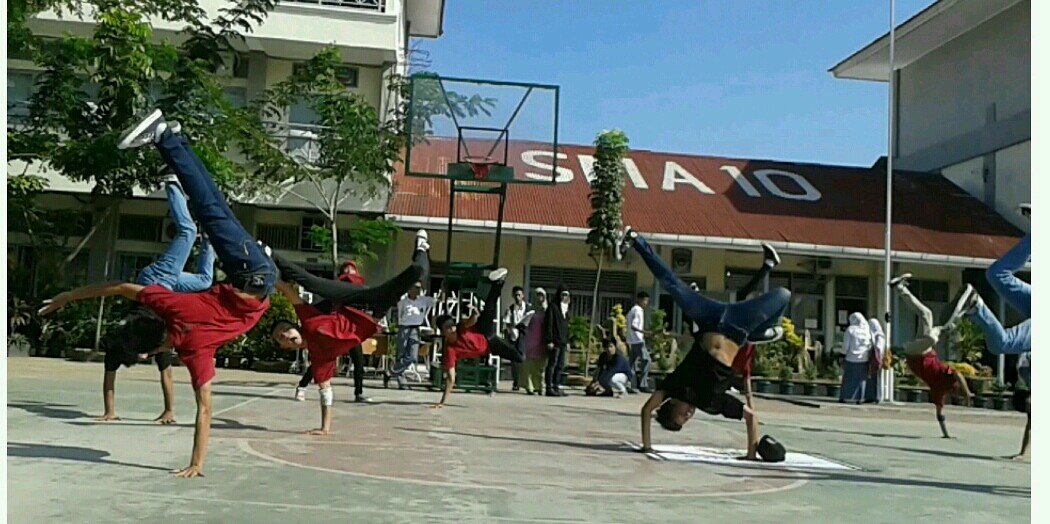 rizki_MRA's profile banner image
