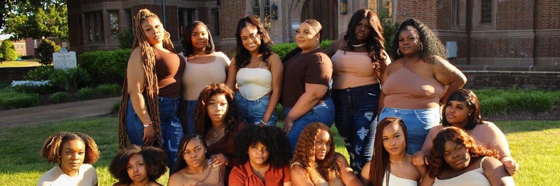 ashleyrayaa's profile banner image
