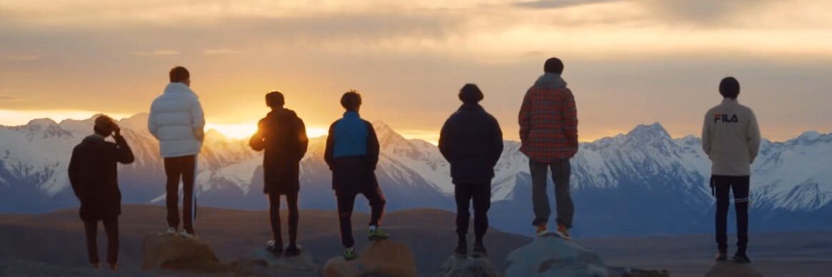 MMMMAAAAYYYYY's profile banner image