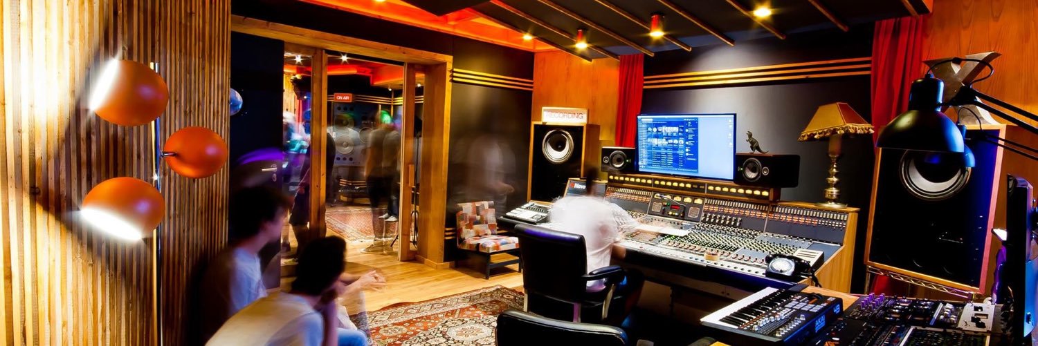 Radar Estudios banner