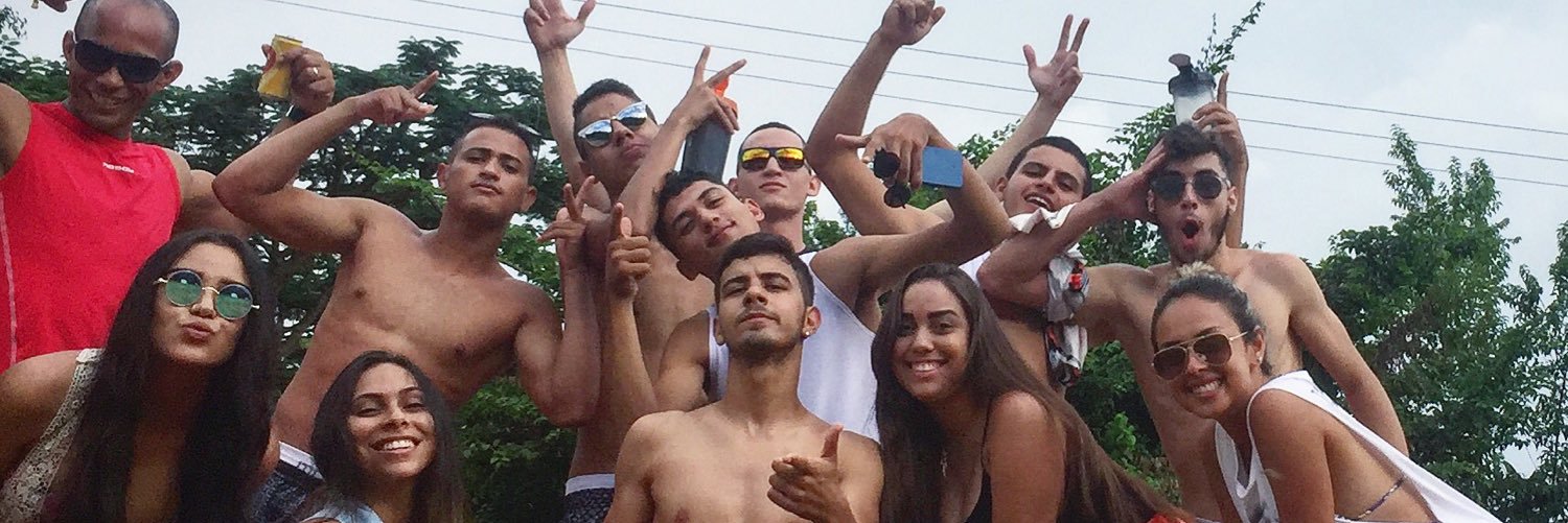 Henriquecaat's profile banner image