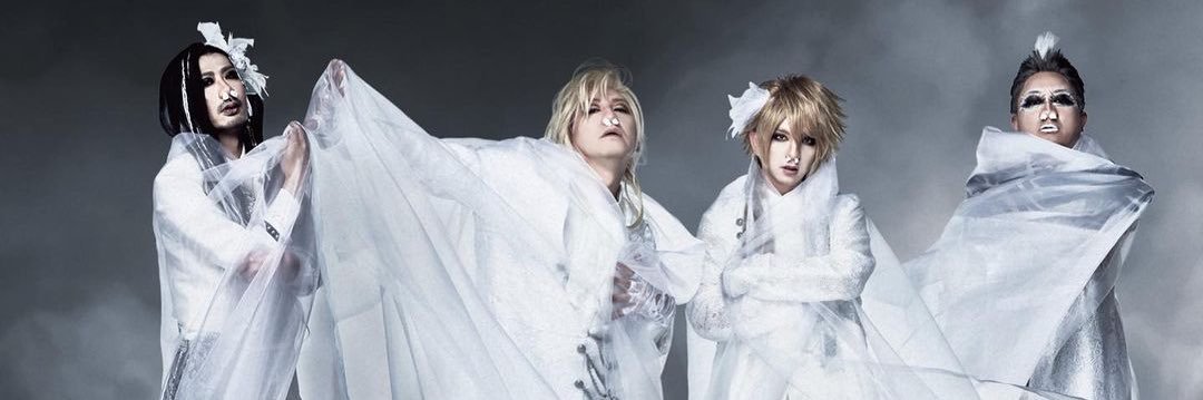tora_amano's profile banner image