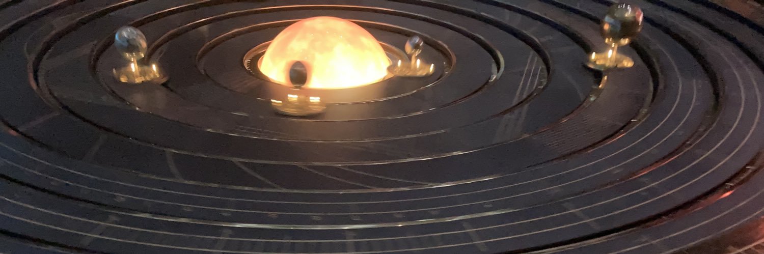 チャンドラセカール限界質量駐車場 banner