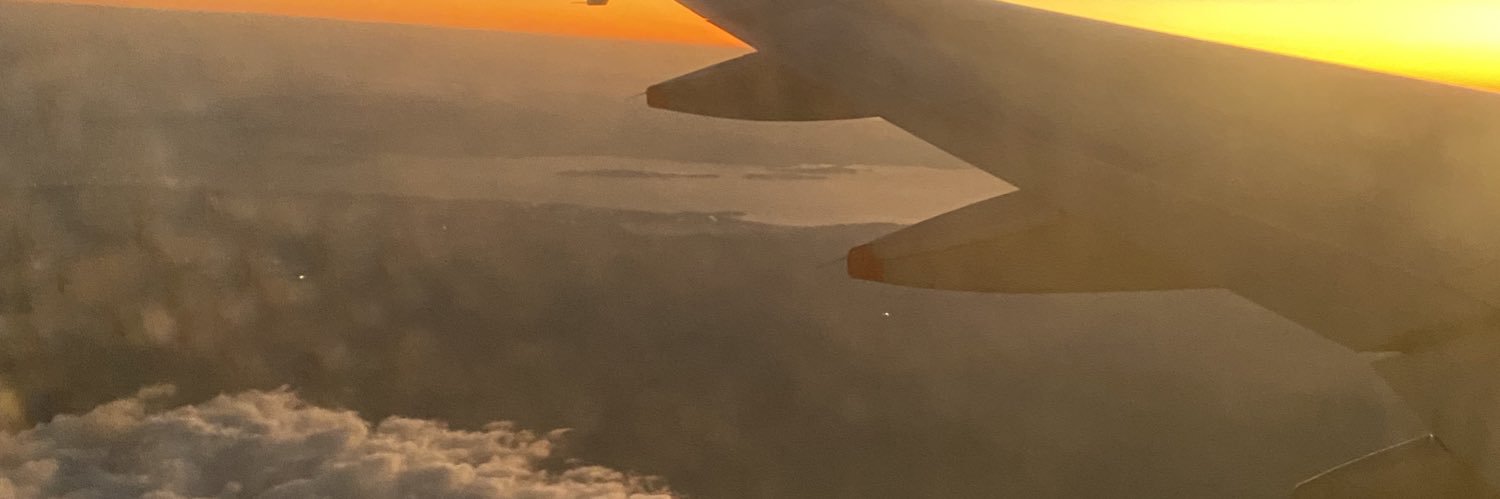 esterg26's profile banner image