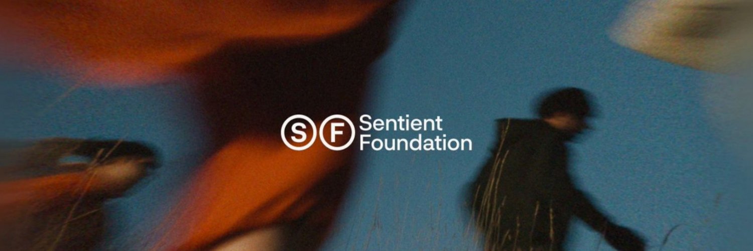 Sentient Việt Nam banner