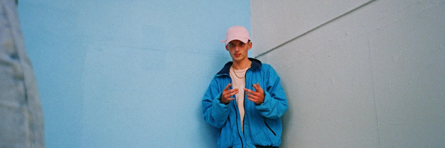 denz11111's profile banner image