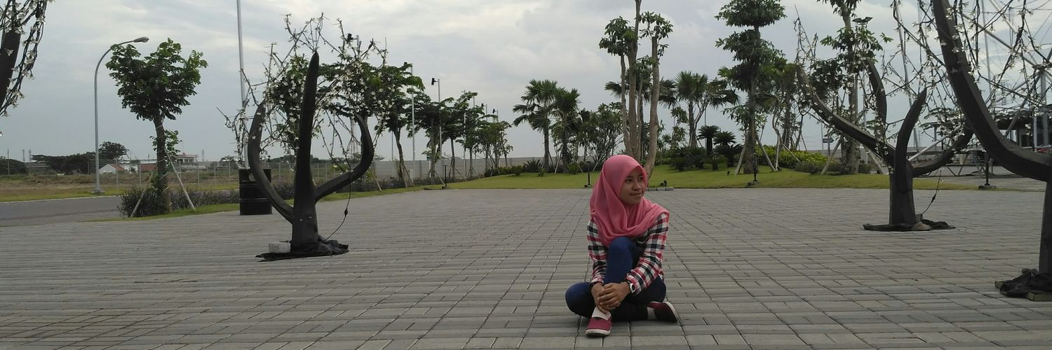 Cachadevi_'s profile banner image