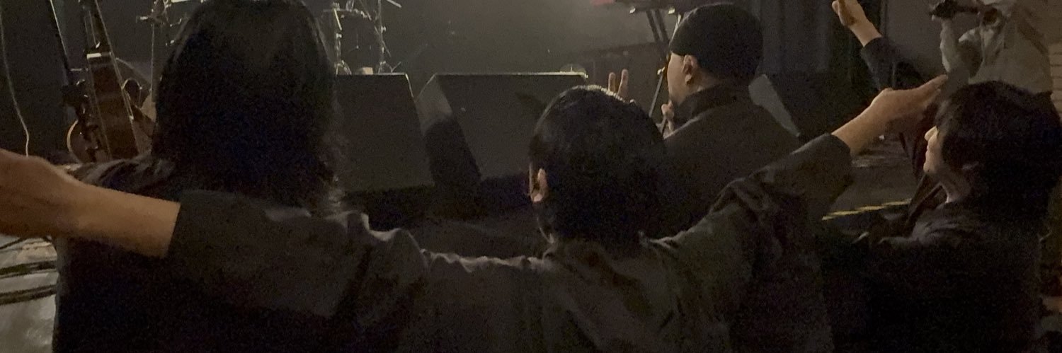 두리's banner