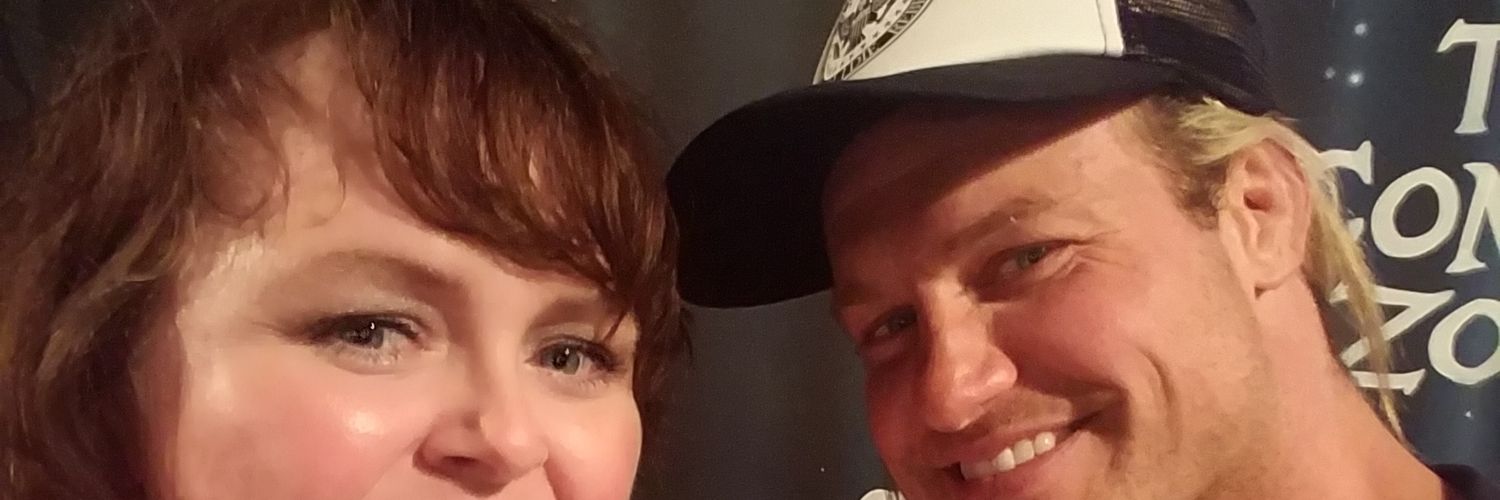 Lora Lyons 👑 banner