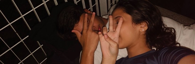 vyolivv's profile banner image