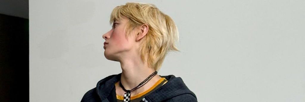Ი𐑼 angel. banner