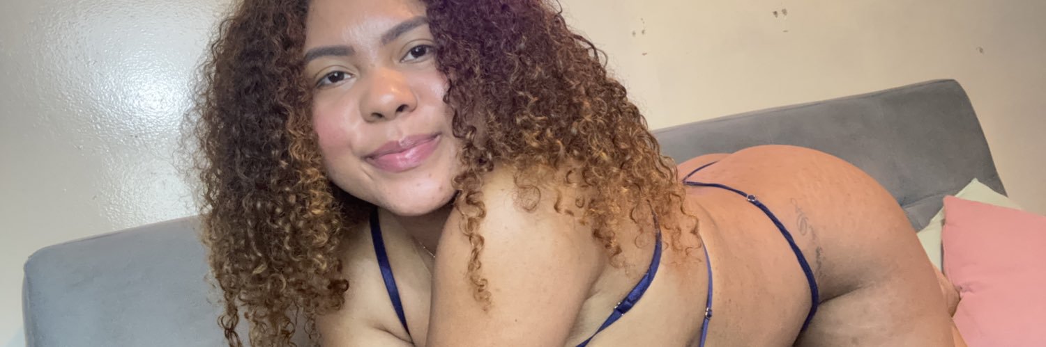Latinakatiuska's profile banner image
