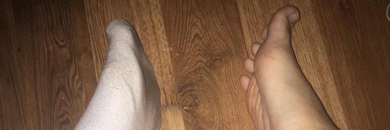 FeetSlaveBoy's profile banner image