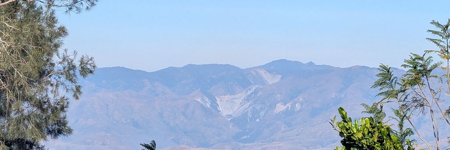 ducyliamond's profile banner image