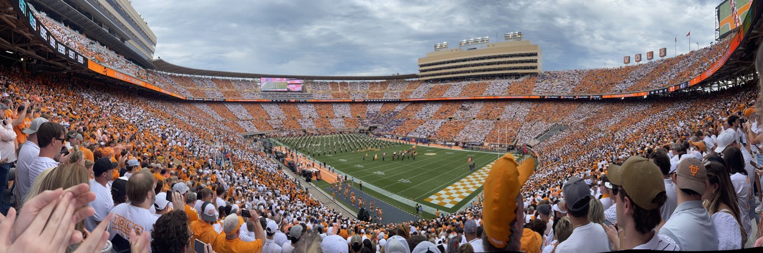 logan_foster23's profile banner image