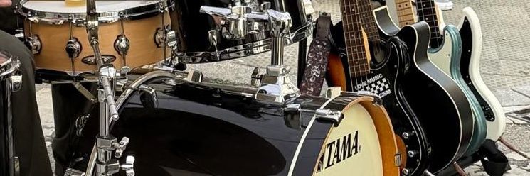 Brisó Junet🍷 banner
