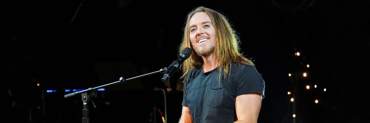 Tim Minchin banner
