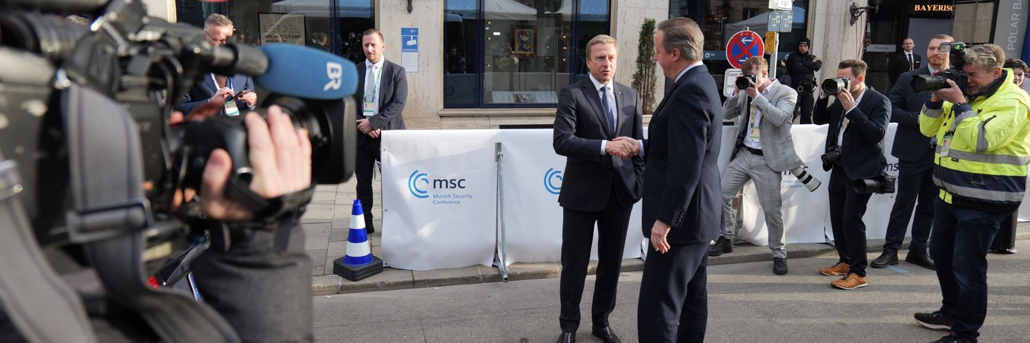 B e n j a m i n banner