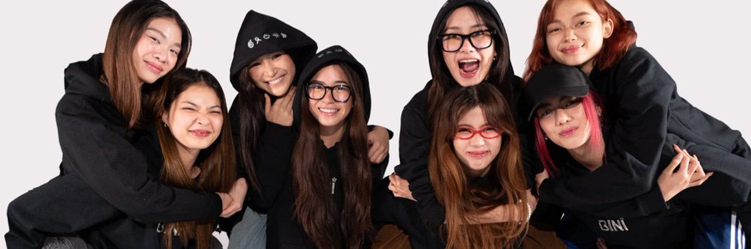 N I C S🌻🍃 banner