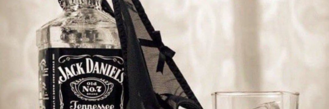 أّلَفُـرعٌوٌنِ أّلَأّسِـمًر banner