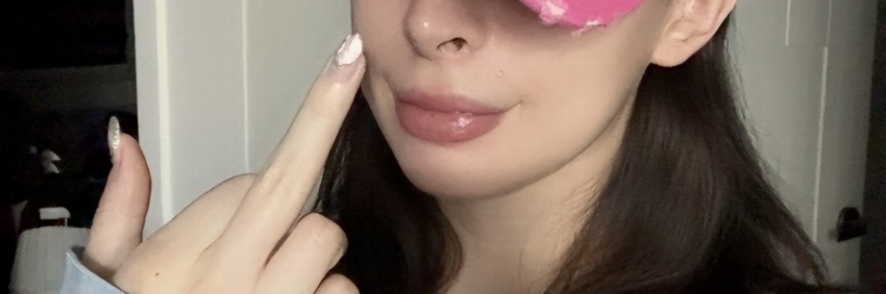 ⋆｡‧˚ʚ мιℓк ɞ˚‧｡⋆ banner