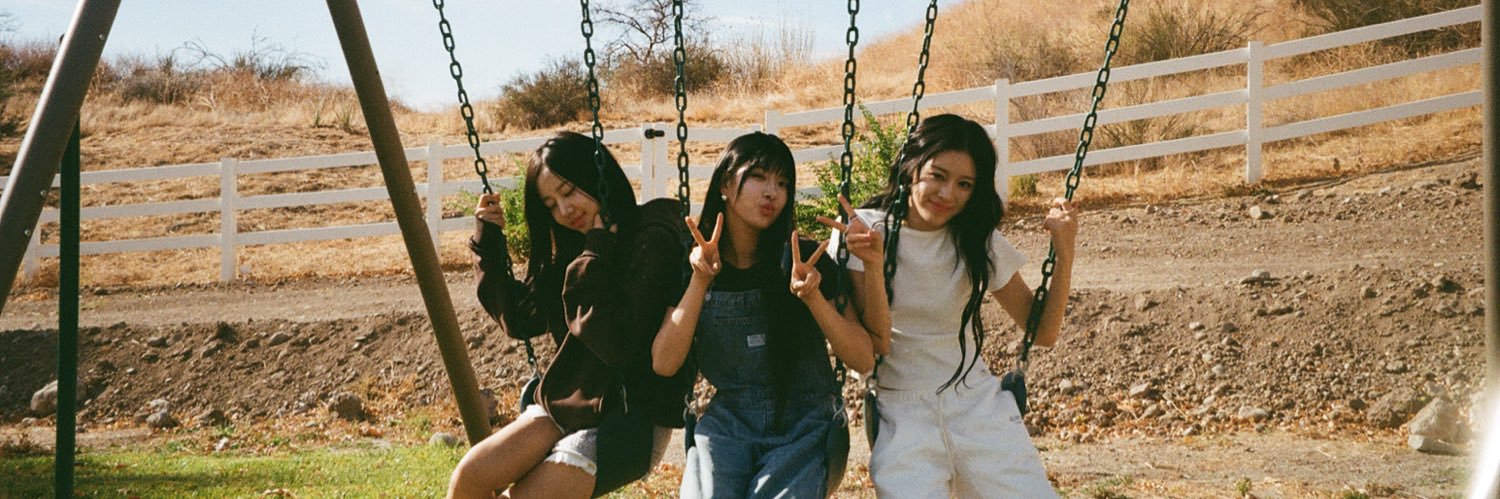 taylor ꕤ piwonblume!'s banner