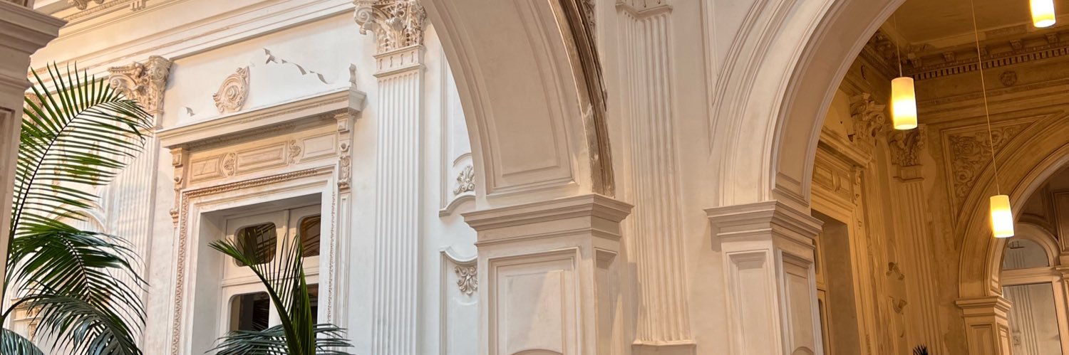vncnzd's profile banner image