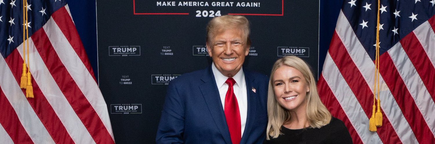 ᶠᵃⁿ Karoline Leavitt's banner