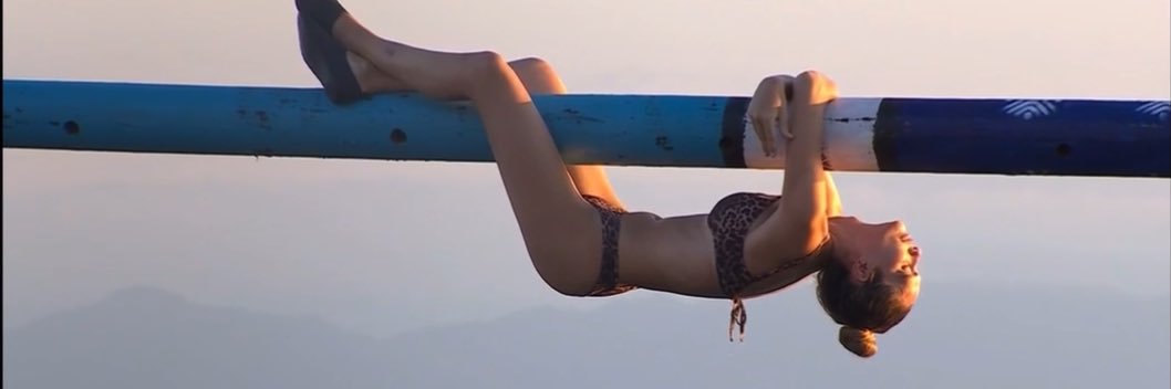 Ángela Ponce banner