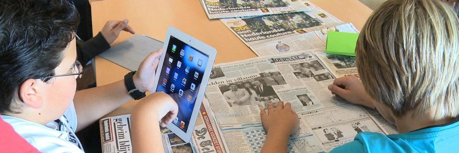 Chris van Hall banner