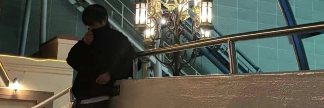 덕이德令牽星 banner