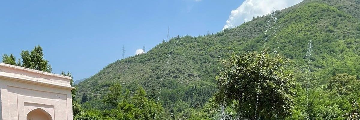 قلندر سائیں banner