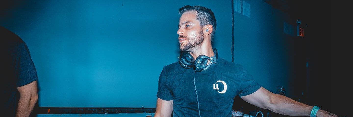 asroot1009's profile banner image