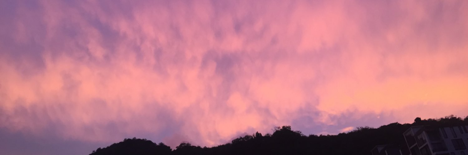 LooktanM's profile banner image