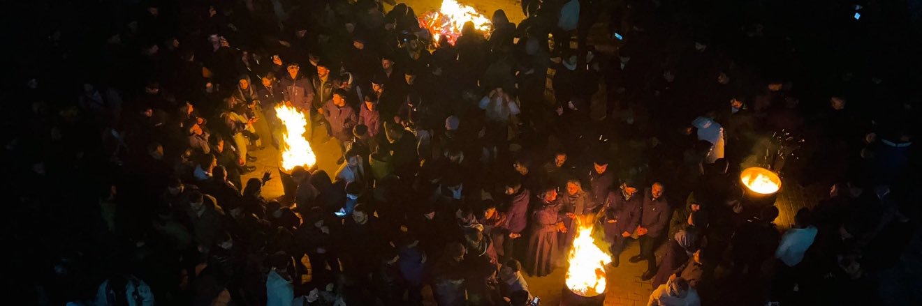 Dem Parti Van Gençlik Meclisi banner