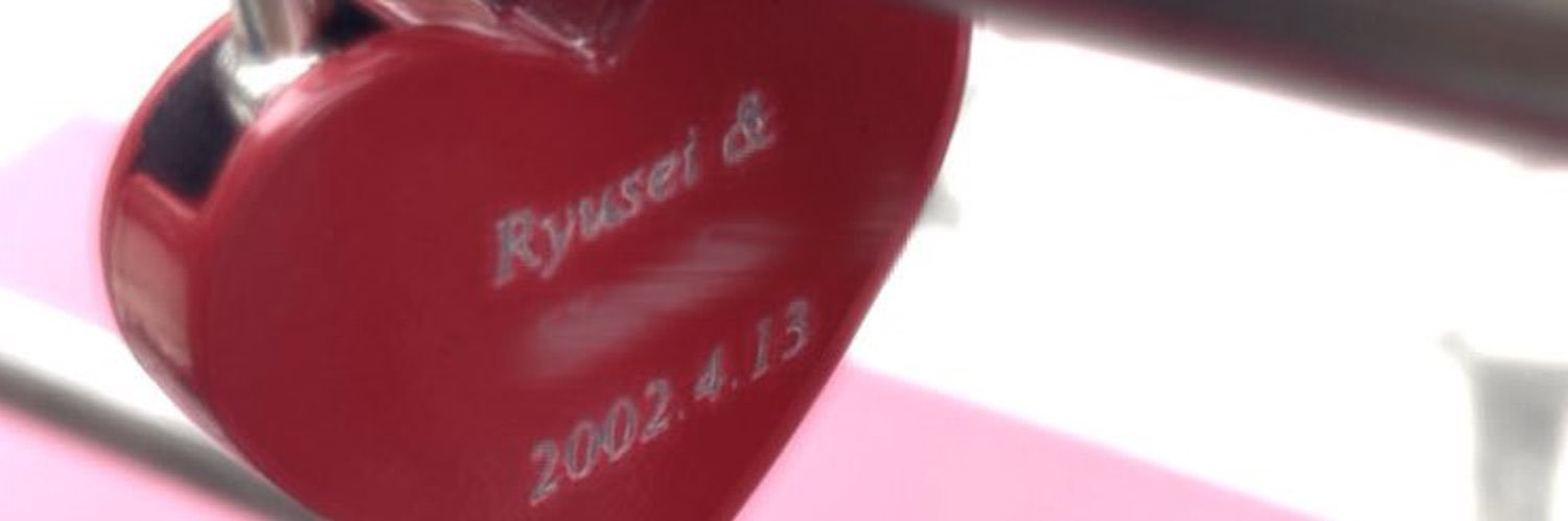 H♡ banner