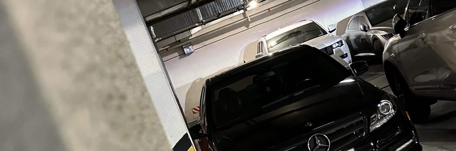 akkuratnenko's profile banner image