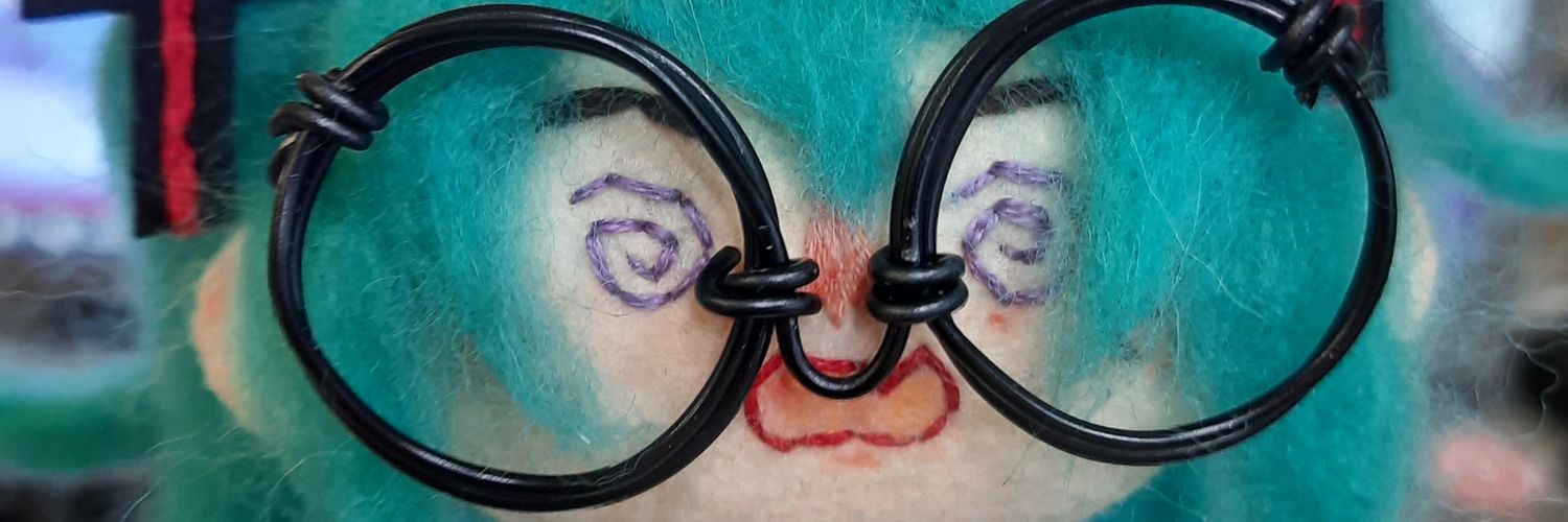uliana makes dolls's banner