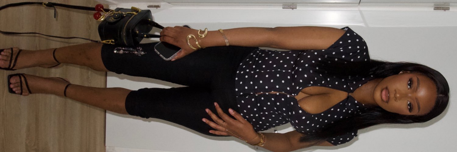 romanealexia's profile banner image