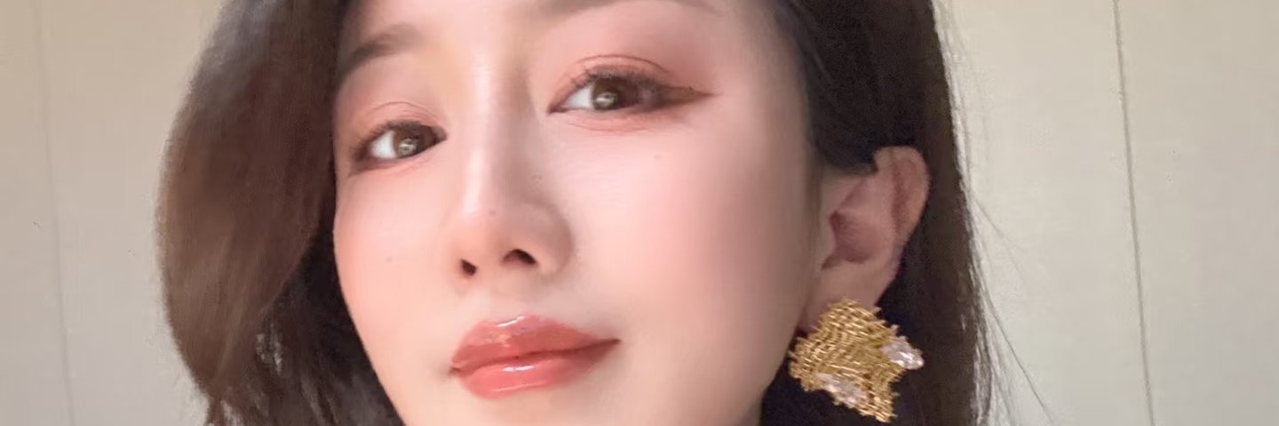 莉莉 banner