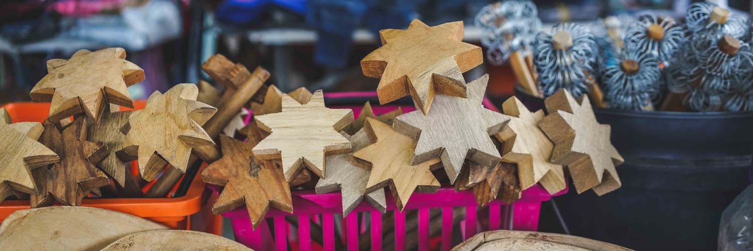 eatahfood's banner