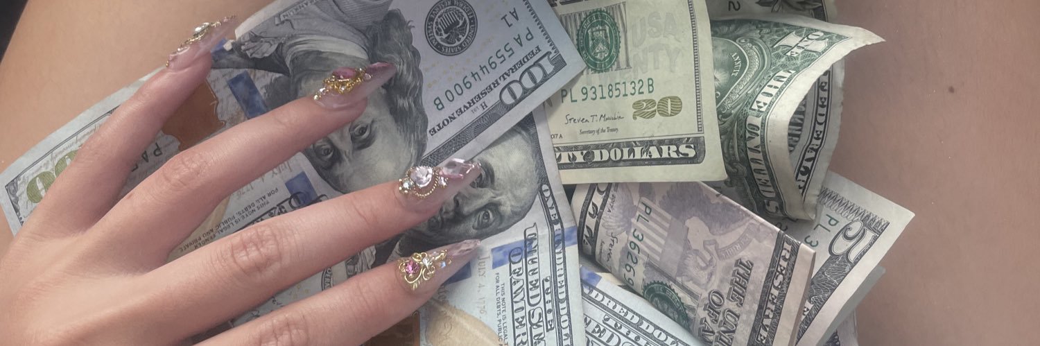 Goddess Cherry🖤✨ banner