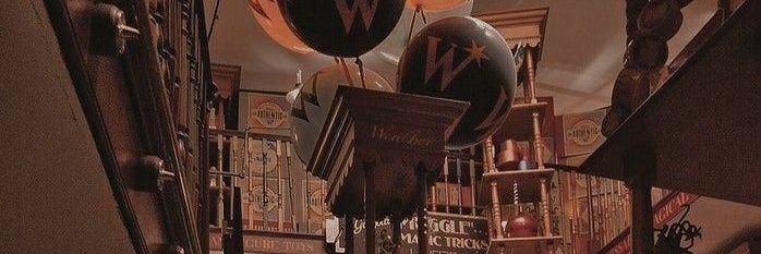 lexscottage's profile banner image
