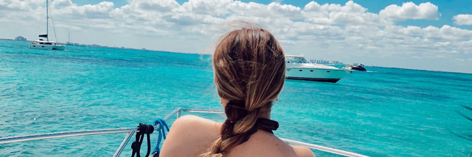 saandravilla's profile banner image