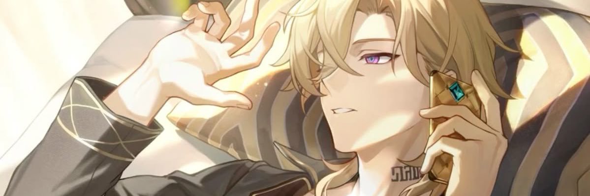 moonsienn's profile banner image