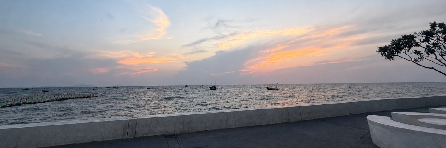 NongFon70's profile banner image