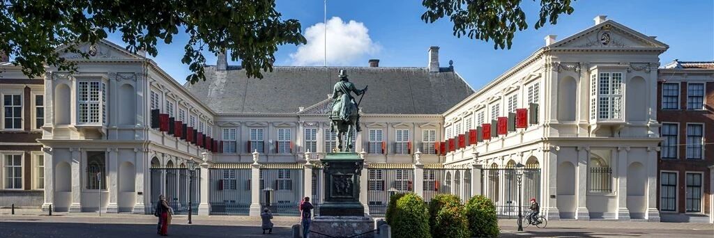 ruud van casteren banner